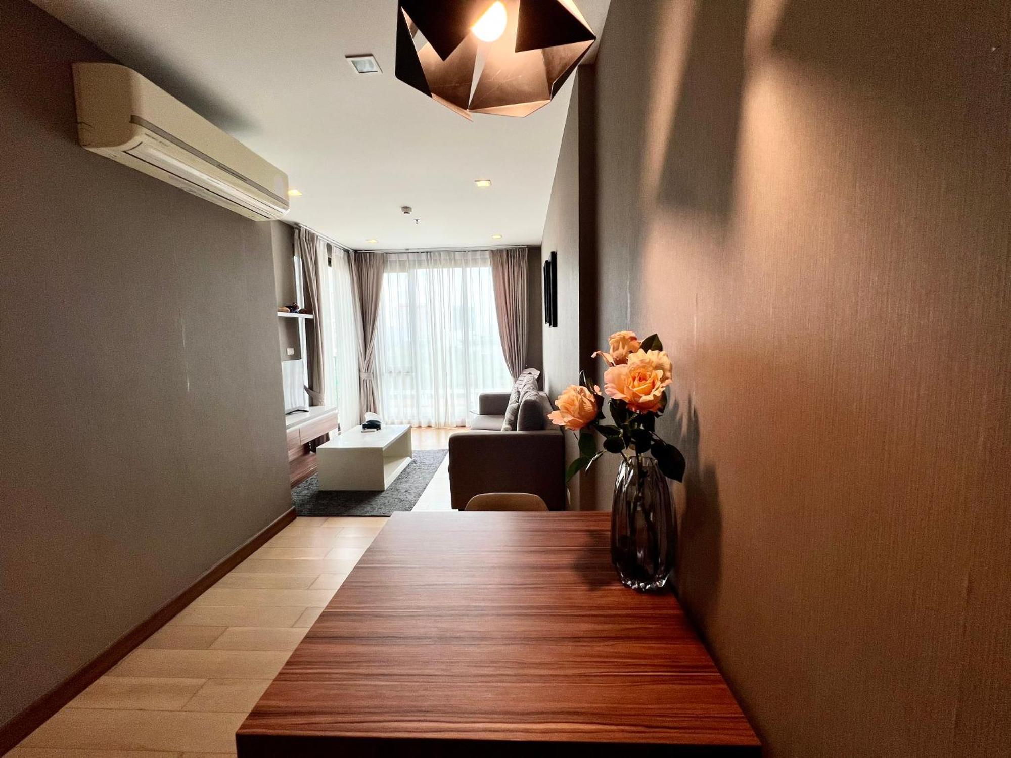 Cozy Luxury Condo @ The Astra شيانغ ماي المظهر الخارجي الصورة