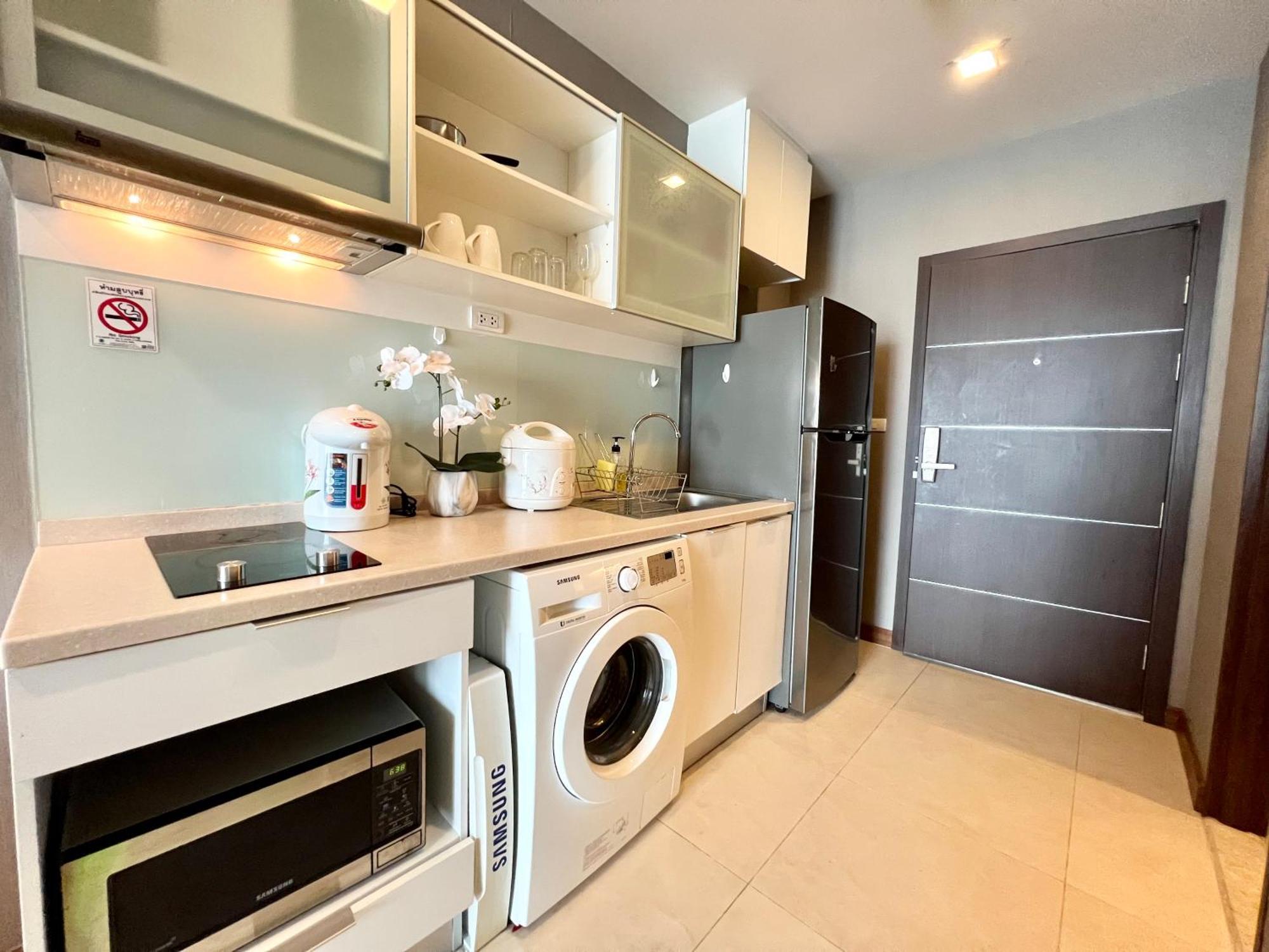 Cozy Luxury Condo @ The Astra شيانغ ماي المظهر الخارجي الصورة